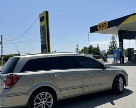 Опель Астра 2010 в Хотине на Automoto.ua Серый Опель Астра, объемом двигателя 1.91 л и пробегом 293 тыс. км за 6799 $, фото 6 на Automoto.ua