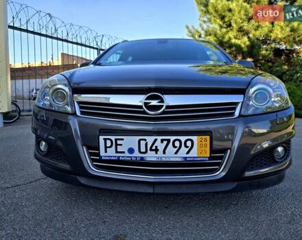 Сірий Опель Астра, об'ємом двигуна 1.6 л та пробігом 220 тис. км за 6700 $, фото 2 на Automoto.ua