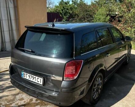 Опель Астра 2010 в Одессе на Automoto.ua Серый Опель Астра, объемом двигателя 1.6 л и пробегом 155 тыс. км за 7500 $, фото 7 на Automoto.ua