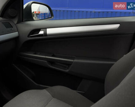 Опель Астра 2010 в Дубно на Automoto.ua Серый Опель Астра, объемом двигателя 1.6 л и пробегом 229 тыс. км за 5100 $, фото 11 на Automoto.ua