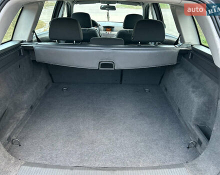 Опель Астра 2010 в Полтаве на Automoto.ua Серый Опель Астра, объемом двигателя 1.6 л и пробегом 143 тыс. км за 6500 $, фото 83 на Automoto.ua