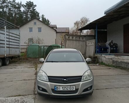 Сірий Опель Астра, об'ємом двигуна 1.7 л та пробігом 300 тис. км за 4300 $, фото 2 на Automoto.ua