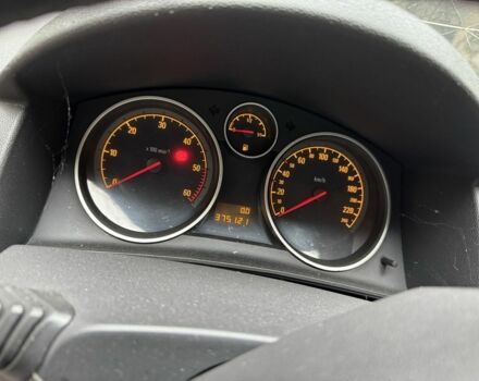 Опель Астра 2010 в Киеве на Automoto.ua Серый Опель Астра, объемом двигателя 1.7 л и пробегом 375 тыс. км за 2500 $, фото 8 на Automoto.ua