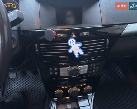 Сірий Опель Астра, об'ємом двигуна 1.69 л та пробігом 293 тис. км за 6350 $, фото 14 на Automoto.ua