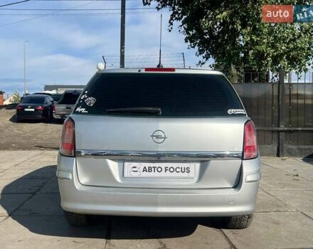 Серый Опель Астра, объемом двигателя 1.69 л и пробегом 306 тыс. км за 4690 $, фото 5 на Automoto.ua