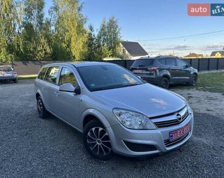 Сірий Опель Астра, об'ємом двигуна 1.7 л та пробігом 234 тис. км за 5500 $, фото 1 на Automoto.ua