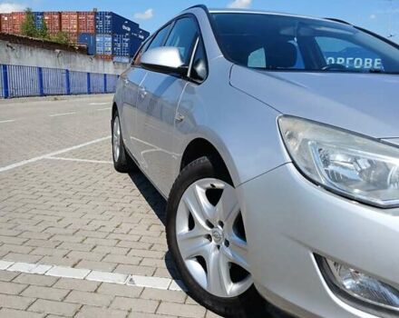 Опель Астра 2010 у Тернополі на Automoto.ua Сірий Опель Астра, об'ємом двигуна 1.69 л та пробігом 279 тис. км за 6999 $, фото 2 на Automoto.ua