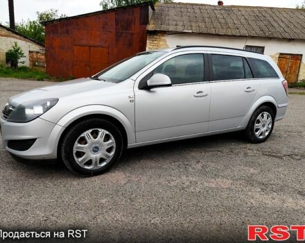 Серый Опель Астра, объемом двигателя 1.7 л и пробегом 280 тыс. км за 5300 $, фото 4 на Automoto.ua