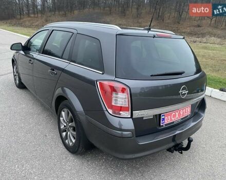 Серый Опель Астра, объемом двигателя 1.6 л и пробегом 248 тыс. км за 6850 $, фото 4 на Automoto.ua