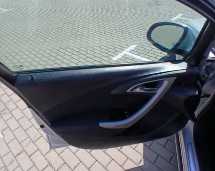 Опель Астра 2010 у Тернополі на Automoto.ua Сірий Опель Астра, об'ємом двигуна 1.69 л та пробігом 279 тис. км за 6999 $, фото 16 на Automoto.ua