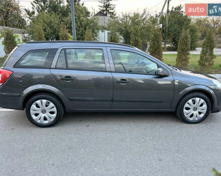 Опель Астра 2010 в Полтаве на Automoto.ua Серый Опель Астра, объемом двигателя 1.6 л и пробегом 143 тыс. км за 6500 $, фото 124 на Automoto.ua