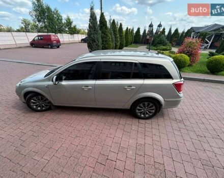 Серый Опель Астра, объемом двигателя 1.6 л и пробегом 227 тыс. км за 6200 $, фото 11 на Automoto.ua