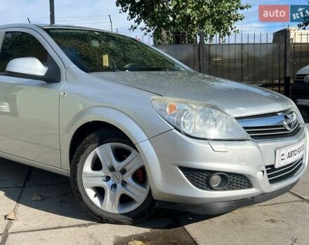 Серый Опель Астра, объемом двигателя 1.69 л и пробегом 306 тыс. км за 4690 $, фото 3 на Automoto.ua