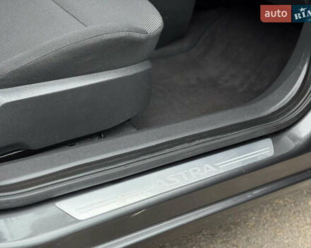 Сірий Опель Астра, об'ємом двигуна 1.6 л та пробігом 215 тис. км за 5750 $, фото 26 на Automoto.ua