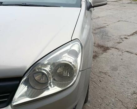 Сірий Опель Астра, об'ємом двигуна 1.7 л та пробігом 300 тис. км за 4349 $, фото 4 на Automoto.ua