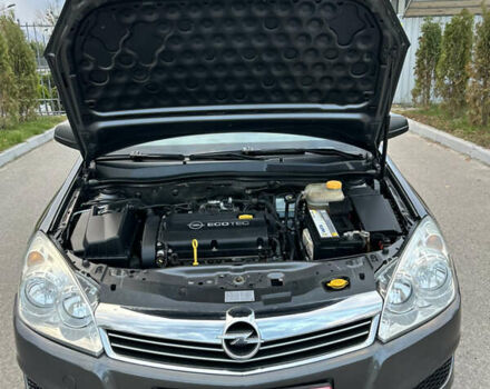 Опель Астра 2010 в Полтаве на Automoto.ua Серый Опель Астра, объемом двигателя 1.6 л и пробегом 143 тыс. км за 6500 $, фото 63 на Automoto.ua