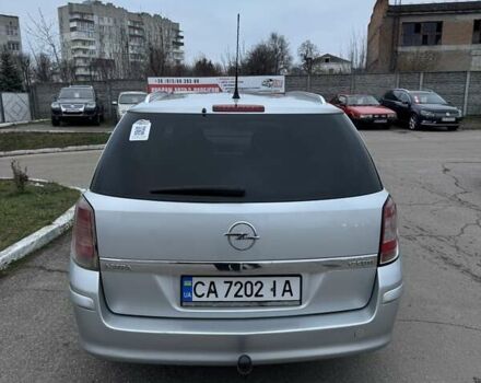 Сірий Опель Астра, об'ємом двигуна 1.7 л та пробігом 230 тис. км за 5900 $, фото 5 на Automoto.ua