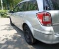 Опель Астра 2010 у Києві на Automoto.ua Сірий Опель Астра, об'ємом двигуна 1.7 л та пробігом 255 тис. км за 5500 $, фото 4 на Automoto.ua