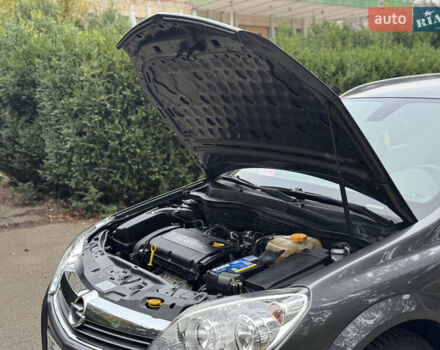 Сірий Опель Астра, об'ємом двигуна 1.6 л та пробігом 215 тис. км за 5750 $, фото 33 на Automoto.ua