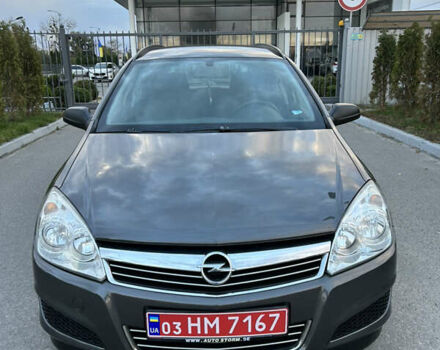 Опель Астра 2010 в Полтаве на Automoto.ua Серый Опель Астра, объемом двигателя 1.6 л и пробегом 143 тыс. км за 6500 $, фото 131 на Automoto.ua