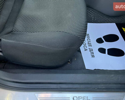 Серый Опель Астра, объемом двигателя 1.69 л и пробегом 260 тыс. км за 5300 $, фото 22 на Automoto.ua