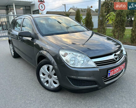 Опель Астра 2010 в Полтаве на Automoto.ua Серый Опель Астра, объемом двигателя 1.6 л и пробегом 143 тыс. км за 6500 $, фото 149 на Automoto.ua