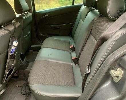 Сірий Опель Астра, об'ємом двигуна 1.9 л та пробігом 284 тис. км за 4000 $, фото 7 на Automoto.ua