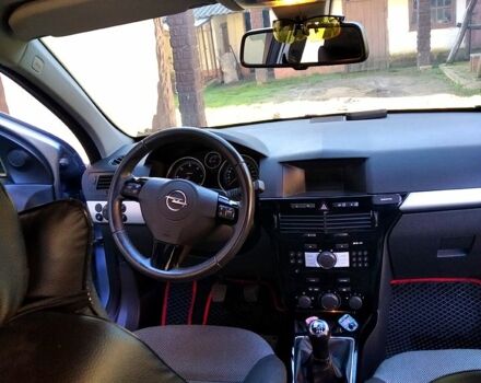 Сірий Опель Астра, об'ємом двигуна 17 л та пробігом 288 тис. км за 5200 $, фото 11 на Automoto.ua