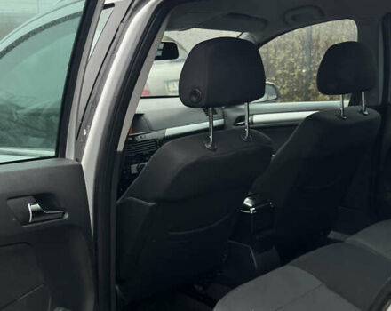 Серый Опель Астра, объемом двигателя 1.6 л и пробегом 253 тыс. км за 4800 $, фото 11 на Automoto.ua