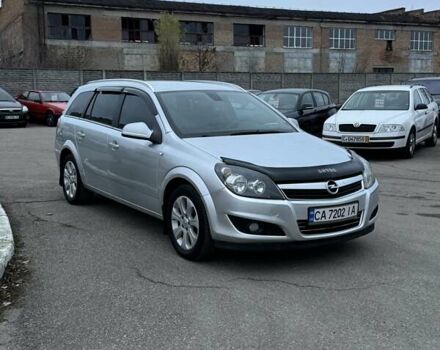 Сірий Опель Астра, об'ємом двигуна 1.7 л та пробігом 230 тис. км за 5900 $, фото 2 на Automoto.ua