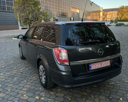 Опель Астра 2010 у Луцьку на Automoto.ua Сірий Опель Астра, об'ємом двигуна 1.6 л та пробігом 172 тис. км за 5900 $, фото 3 на Automoto.ua