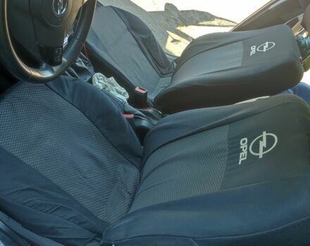 Серый Опель Астра, объемом двигателя 1.7 л и пробегом 234 тыс. км за 7544 $, фото 2 на Automoto.ua