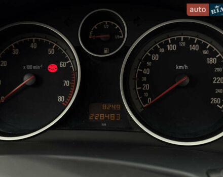 Опель Астра 2010 в Дубно на Automoto.ua Серый Опель Астра, объемом двигателя 1.6 л и пробегом 229 тыс. км за 5100 $, фото 27 на Automoto.ua