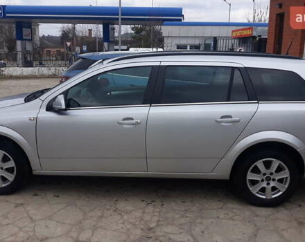 Серый Опель Астра, объемом двигателя 1.7 л и пробегом 275 тыс. км за 5800 $, фото 3 на Automoto.ua