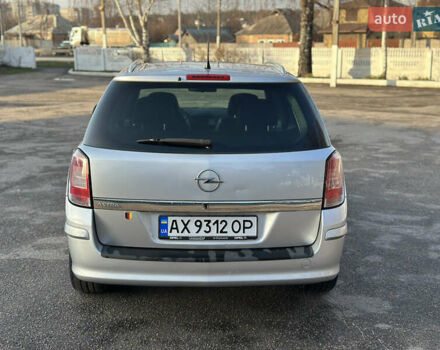 Серый Опель Астра, объемом двигателя 1.6 л и пробегом 245 тыс. км за 5800 $, фото 5 на Automoto.ua