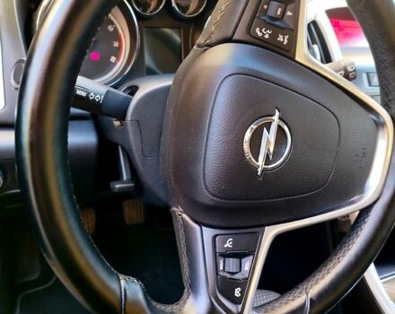 Серый Опель Астра, объемом двигателя 1.4 л и пробегом 168 тыс. км за 7700 $, фото 7 на Automoto.ua