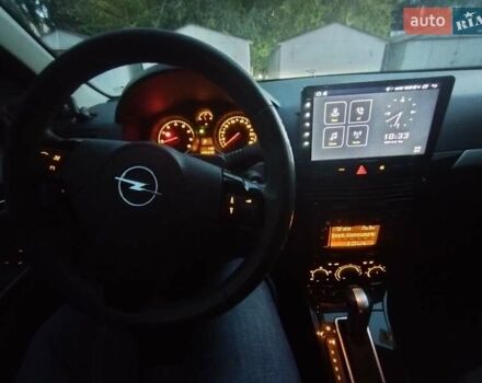 Серый Опель Астра, объемом двигателя 1.8 л и пробегом 220 тыс. км за 7000 $, фото 11 на Automoto.ua