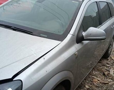 Сірий Опель Астра, об'ємом двигуна 1.7 л та пробігом 240 тис. км за 7000 $, фото 1 на Automoto.ua