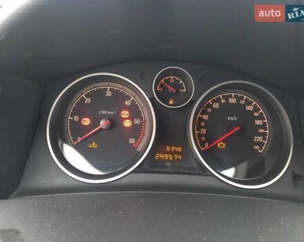 Опель Астра 2010 в Черкассах на Automoto.ua Серый Опель Астра, объемом двигателя 1.7 л и пробегом 249 тыс. км за 6650 $, фото 28 на Automoto.ua