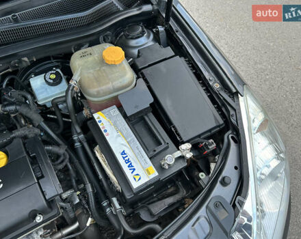 Опель Астра 2010 в Полтаве на Automoto.ua Серый Опель Астра, объемом двигателя 1.6 л и пробегом 143 тыс. км за 6500 $, фото 70 на Automoto.ua