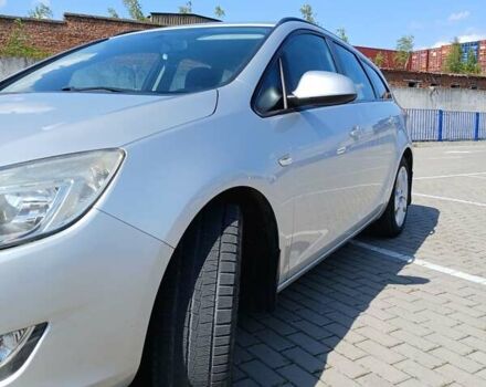 Опель Астра 2010 у Тернополі на Automoto.ua Сірий Опель Астра, об'ємом двигуна 1.69 л та пробігом 279 тис. км за 6999 $, фото 3 на Automoto.ua