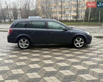 Серый Опель Астра, объемом двигателя 1.6 л и пробегом 175 тыс. км за 5650 $, фото 4 на Automoto.ua