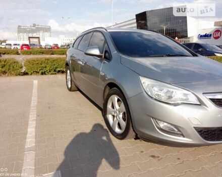 Опель Астра 2010 у Первомайськ на Automoto.ua Сірий Опель Астра, об'ємом двигуна 1.69 л та пробігом 223 тис. км за 7500 $, фото 25 на Automoto.ua