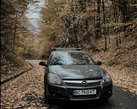 Опель Астра 2010 в Золочев на Automoto.ua Серый Опель Астра, объемом двигателя 1.7 л и пробегом 250 тыс. км за 6200 $, фото 2 на Automoto.ua