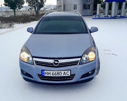 Серый Опель Астра, объемом двигателя 1.7 л и пробегом 27900 тыс. км за 5699 $, фото 1 на Automoto.ua