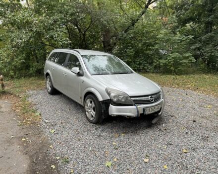 Опель Астра 2010 в Киеве на Automoto.ua Серый Опель Астра, объемом двигателя 1.7 л и пробегом 375 тыс. км за 2500 $, фото 1 на Automoto.ua
