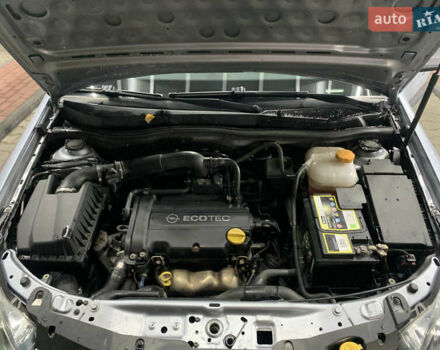 Сірий Опель Астра, об'ємом двигуна 1.4 л та пробігом 174 тис. км за 5650 $, фото 8 на Automoto.ua