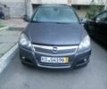Опель Астра 2010 у Тернополі на Automoto.ua Сірий Опель Астра, об'ємом двигуна 1.6 л та пробігом 204 тис. км за 6200 $, фото 1 на Automoto.ua