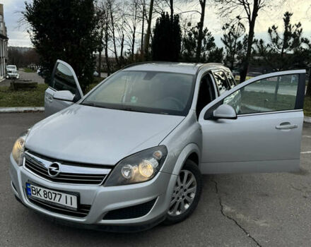 Серый Опель Астра, объемом двигателя 1.69 л и пробегом 320 тыс. км за 5800 $, фото 7 на Automoto.ua