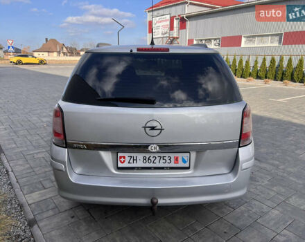 Серый Опель Астра, объемом двигателя 1.6 л и пробегом 231 тыс. км за 4950 $, фото 3 на Automoto.ua
